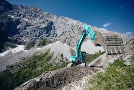 Bagger mieten in Tirol Erdarbeiten Scheeraeumung Wegsanierung Bagger Grabungen Erdbewegung Bagger Tirol Terfens Orgler Notruf Notdienst Unwetter Rohrbrüche Rohrbruch Erdbewegung Schwaz
