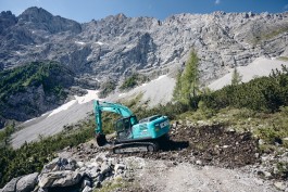  Erdarbeiten Scheeraeumung Wegsanierung Bagger Grabungen Erdbewegung Bagger Tirol Terfens Orgler Notruf Notdienst Unwetter Rohrbrüche Rohrbruch Erdbewegung Schwaz