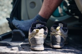 Erdarbeiten Scheeraeumung Wegsanierung Bagger Grabungen Erdbewegung Bagger Tirol Terfens Orgler Notruf Notdienst Unwetter Rohrbrüche Rohrbruch Erdbewegung Schwaz