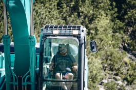 Erdarbeiten Scheeraeumung Wegsanierung Bagger Grabungen Erdbewegung Bagger Tirol Terfens Orgler Notruf Notdienst Unwetter Rohrbrüche Rohrbruch Erdbewegung Schwaz