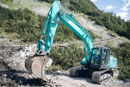 Erdarbeiten Scheeraeumung Wegsanierung Bagger Grabungen Erdbewegung Bagger Tirol Terfens Orgler Notruf Notdienst Unwetter Rohrbrüche Rohrbruch Erdbewegung Schwaz