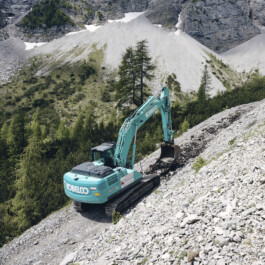  Erdarbeiten Scheeraeumung Wegsanierung Bagger Grabungen Erdbewegung Bagger Tirol Terfens Orgler Notruf Notdienst Unwetter Rohrbrüche Rohrbruch Erdbewegung Schwaz